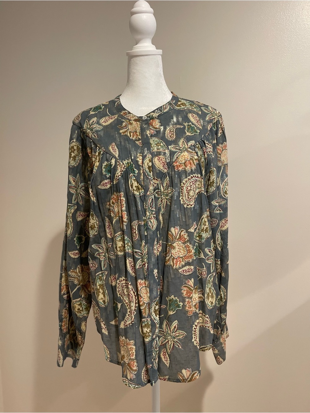 bishop + young Blue Paisley Floral Button-Front Long Sleeve Blouse